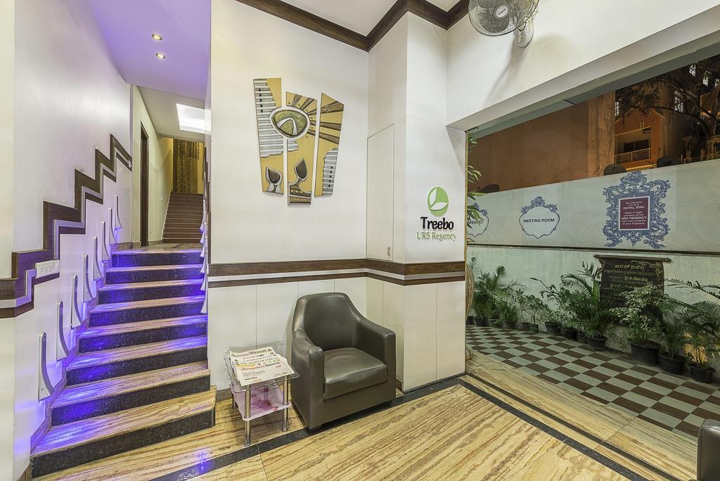 Hotel Treebo Trip Grand Regency Bangalore Exterior foto