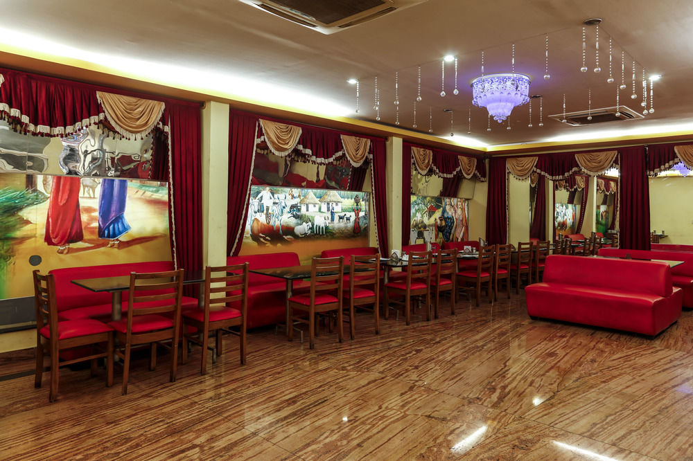 Hotel Treebo Trip Grand Regency Bangalore Exterior foto